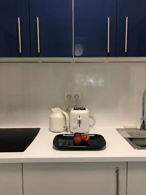 Apartment Studio, 11, Parc De Belleville Paris